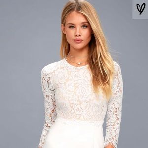 Lulus “ she knows white lace bodycon dress”